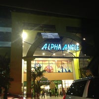 Centre alpha angle shopping