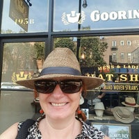 Foto diambil di Goorin Bros. Hat Shop - Park Slope oleh Mette K. pada 7/22/2016