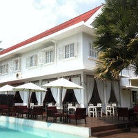 รูปภาพถ่ายที่ Maison Souvannaphoum Hotel Luang Prabang โดย C F. เมื่อ 4/24/2013