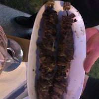 Photo taken at Derviş Sofrası Cağ Kebabı by H@kan on 7/8/2019