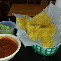10/4/2014 tarihinde Rick U.ziyaretçi tarafından Pegaso Mexican Grill'de çekilen fotoğraf