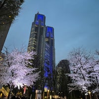 Photo taken at Shinjuku Chuo Park by monchhichi™ on 4/5/2024