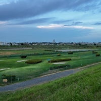 Photo taken at 多摩川うなねパークゴルフコース by monchhichi™ on 8/20/2023