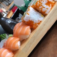 Photo taken at Sushi Minto by м аl-тнаиi 🇶🇦 .. on 7/29/2019