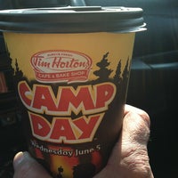 Photo taken at Tim Hortons by Yvonne W. on 5/21/2013