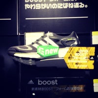 Adidas ブランドコアストア池袋 Posetitelej 372 Adidas ブランドコアストア池袋 Posetitelej 372