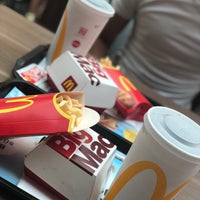 Photo taken at McDonald&amp;#39;s by Elina R. on 8/23/2019