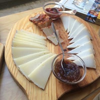 Foto tomada en Tábuas, Copos &amp;amp; Outras Cenas  por Владимир К. el 9/16/2016