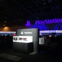 Photo taken at PlayStation Experience by 志郎 on 12/5/2015