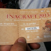 Photo taken at The 15th Jakarta International Handicraft Trade Fair (INACRAFT 2013) by Kartika A. on 4/28/2013