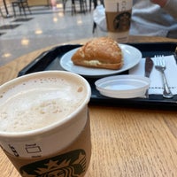 Photo taken at Starbucks by TC Kamer Şahin B. on 10/2/2021