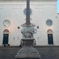 Photo taken at Elefantino e Obelisco della Minerva by Kuba J. on 5/28/2023