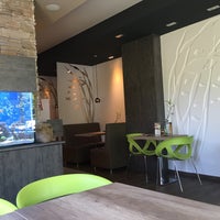 4/21/2016 tarihinde Botond B.ziyaretçi tarafından Araamu Cafe'de çekilen fotoğraf