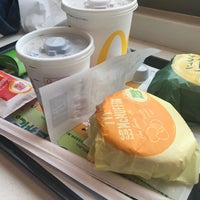 Photo taken at McDonald&amp;#39;s by とーでん on 9/2/2020