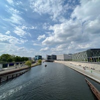 Photo taken at Kronprinzenbrücke by Nick V. on 5/7/2022