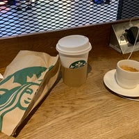 Photo taken at Starbucks by Simona S. on 9/28/2019