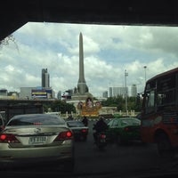 Photo taken at Victory Monument by Wiyachat K. on 7/15/2015