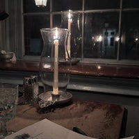 Photo taken at Gadsby&amp;#39;s Tavern by Xande on 11/26/2022