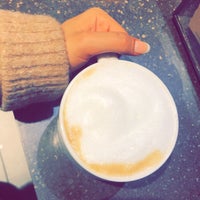 Photo taken at Starbucks by Halaa🌟 on 11/1/2017