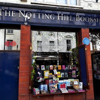 Photo taken at The Notting Hill Bookshop by Isabelle P. on 9/21/2023