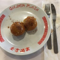 Foto diambil di Golden Plaza Chinese Restaurant oleh Pedro L. pada 2/2/2022