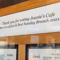 Photo taken at Joanie&amp;#39;s Cafe by Yasser on 6/13/2022