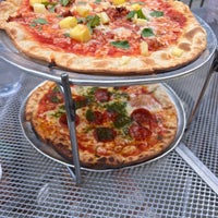 8/17/2023 tarihinde Laura R.ziyaretçi tarafından Proto&amp;#39;s Pizza-Broomfield'de çekilen fotoğraf