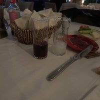 Foto diambil di İstasyon Restaurant oleh Halil O. pada 1/25/2023