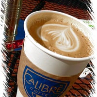 8/17/2013에 Ev A.님이 Calibre Coffee에서 찍은 사진