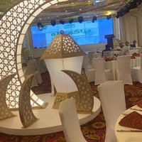 Photo taken at MÖVENPICK Hotel City Star Jeddah by عبدالرحمن on 3/26/2024