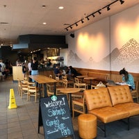 Photo taken at Starbucks by mAlQahtani⚜️. on 8/28/2021