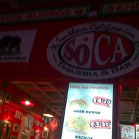 Foto tomada en Soca taqueria &amp;amp; bar  por Arturo G. el 12/28/2012