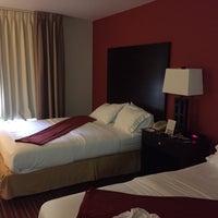 Photo taken at Holiday Inn Express and Suites by ᴡ M. on 4/24/2015