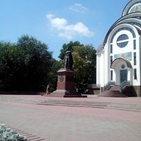 Photo taken at Памятник императрице Елизавете by Екатерина К. on 8/6/2013