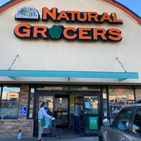 รูปภาพถ่ายที่ Natural Grocers โดย Jay W. เมื่อ 11/30/2020