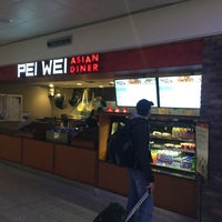 Photo taken at Pei Wei Asian Diner by Jay W. on 1/23/2016