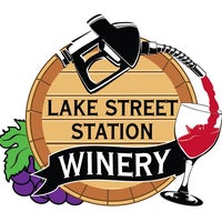 Foto tomada en Lake Street Station Winery  por Lake Street Station Winery el 4/3/2015