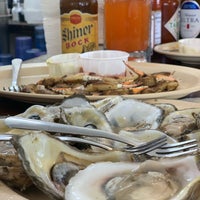Photo taken at Captain Tom&amp;#39;s Seafood &amp;amp; Oyster by Teguas on 7/30/2019