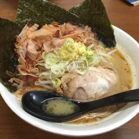 Photo taken at 拉麺 三華 by kitchinkuma く. on 7/8/2016