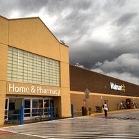 Photo taken at Walmart Supercenter by cercleus on 7/15/2013