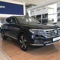 Photo taken at Volkswagen Евротехцентр by Vlad O. on 9/29/2018