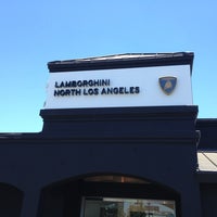 Das Foto wurde bei Lamborghini North Los Angeles von Andrey R. am 6/27/2013 aufgenommen