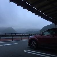 Photo taken at 奥多摩 水根駐車場 by じま on 8/18/2017