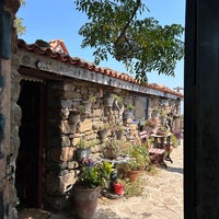 Photo taken at İmroza Sabun Atölyesi by Utku A. on 8/16/2023