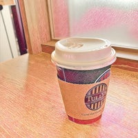 Photo taken at Tully&amp;#39;s Coffee by Хомура ほむら С. on 4/4/2020