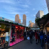 Photo taken at Union Square Holiday Market by Linas D. on 12/24/2021