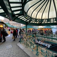 Photo taken at Union Square Holiday Market by Linas D. on 12/24/2021