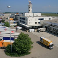 7/9/2019 tarihinde Airport Linz (LNZ)ziyaretçi tarafından Airport Linz (LNZ)'de çekilen fotoğraf