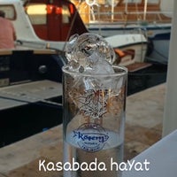 Снимок сделан в Köşem Restaurant пользователем iconjane 9/18/2022