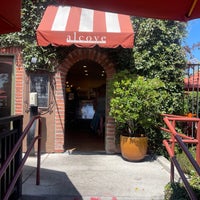 Photo taken at Alcove Cafe &amp;amp; Bakery by Sahar | سحر on 7/26/2023